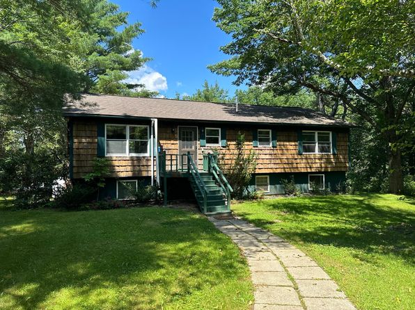 47 Blueberry Hill Ln