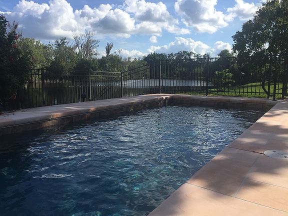 4th image of 8031 Kingswood Way