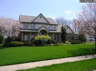 1556 Sperry Ln SE, North Canton, OH 44709