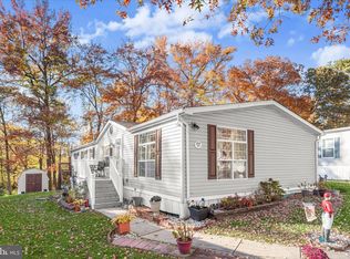 8006 Fair Breeze Dr, Severn, MD 21144