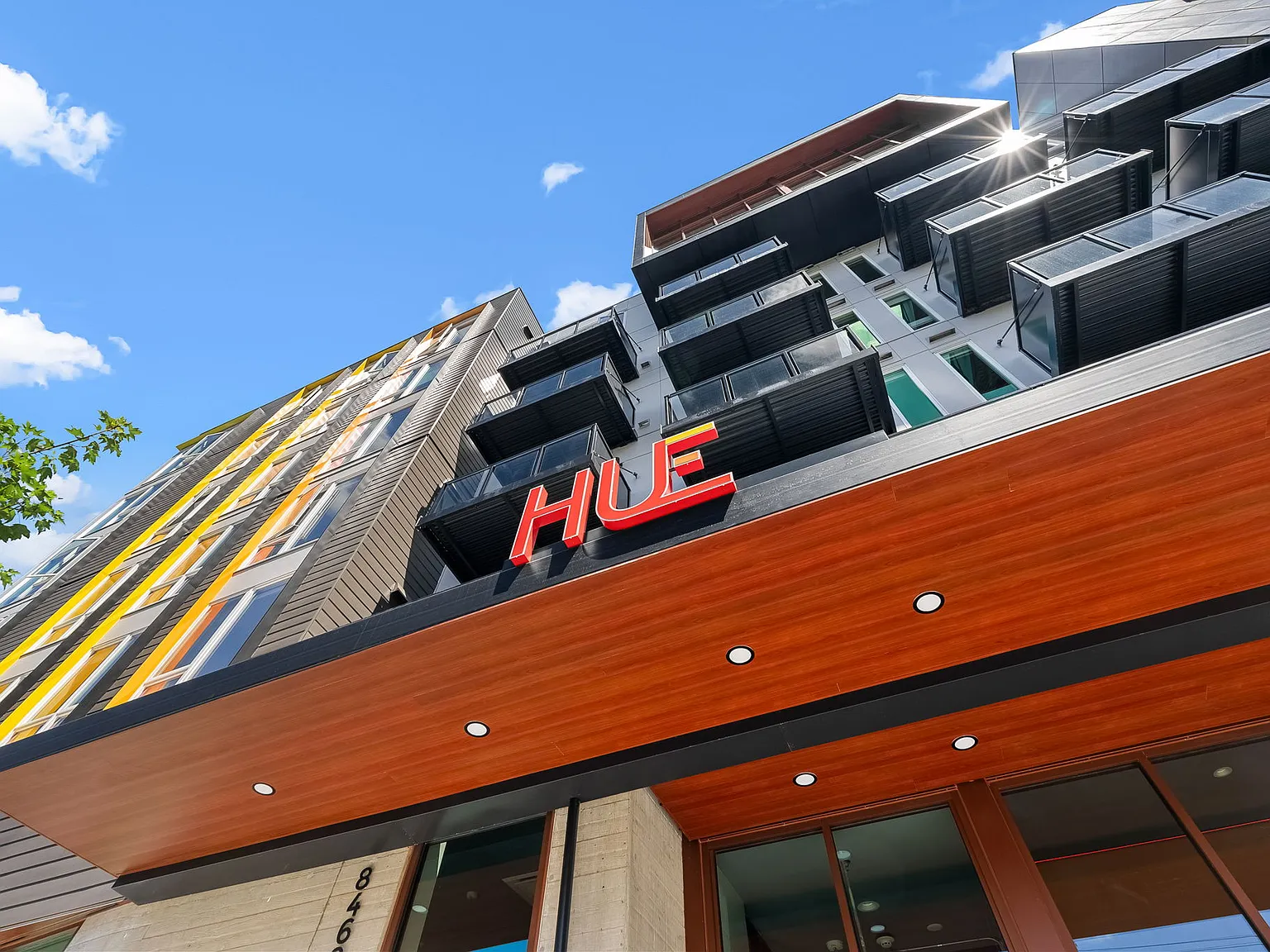 Hue Apartments — Photo 3