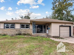 2617 W 24th St N, Wichita, KS 67204