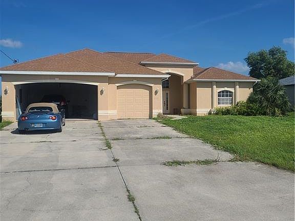 2nd image of 4221 Jacaranda Pkwy W