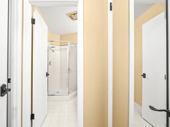 68700 E Fairway Estates Rd, Welches, OR 97067