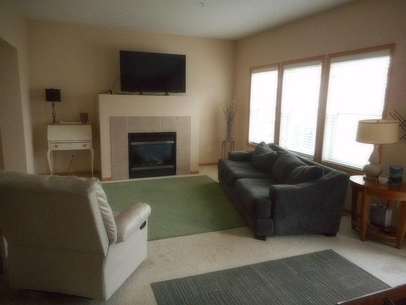 2nd image of 5044 Garland Ln N