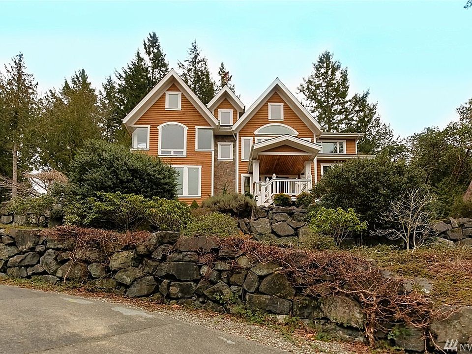 1st image of 4162 Sorrel Ave NE