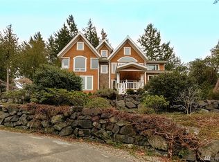 4162 Sorrel Ave NE, Bainbridge Island, WA 98110