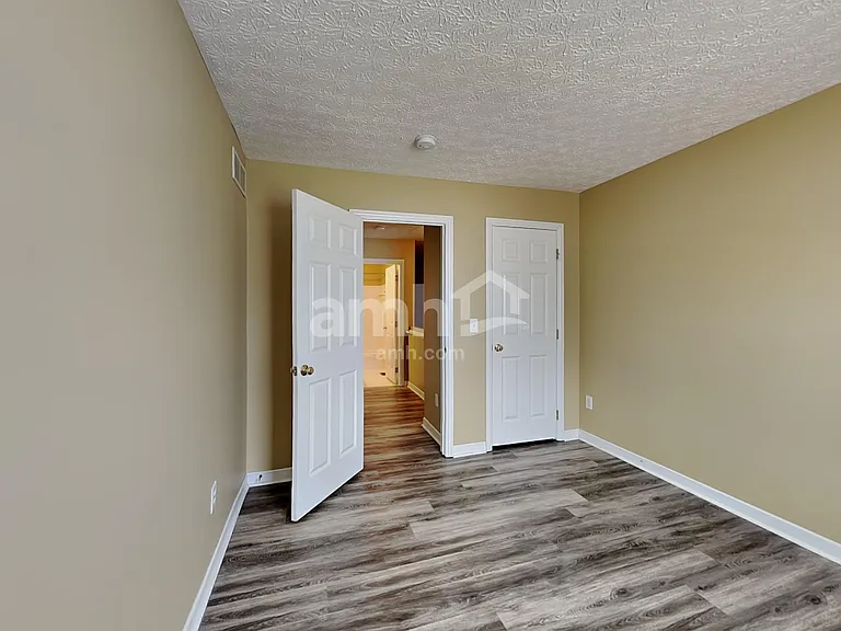 4433 Greensbury Dr — Photo 20
