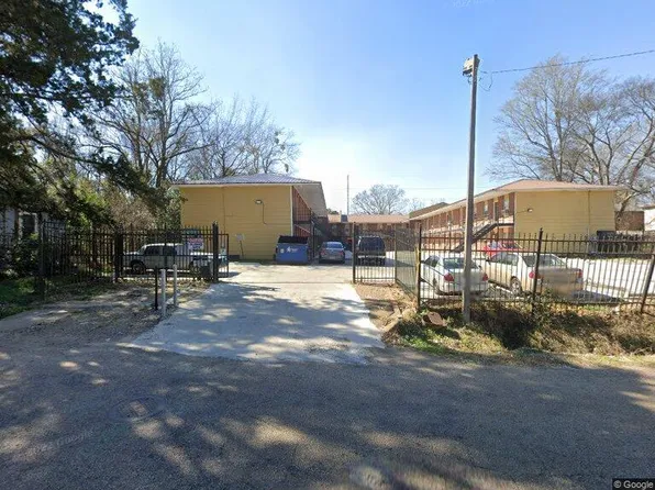 Huntington Terrace Apartments