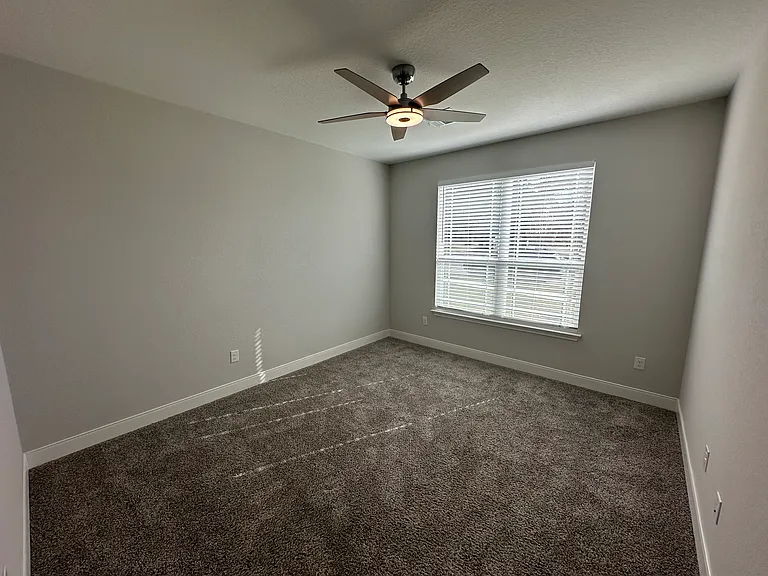 128 Magnolia Cir — Photo 3