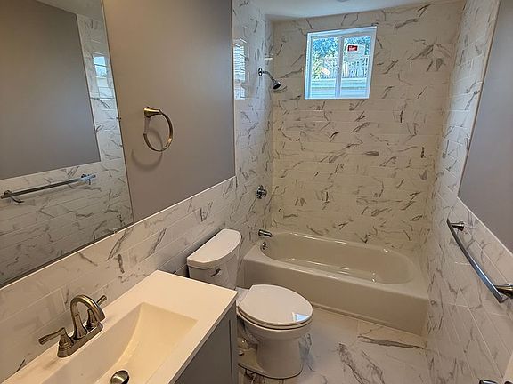 5th image of 96-98 Blue Hill Ave #2