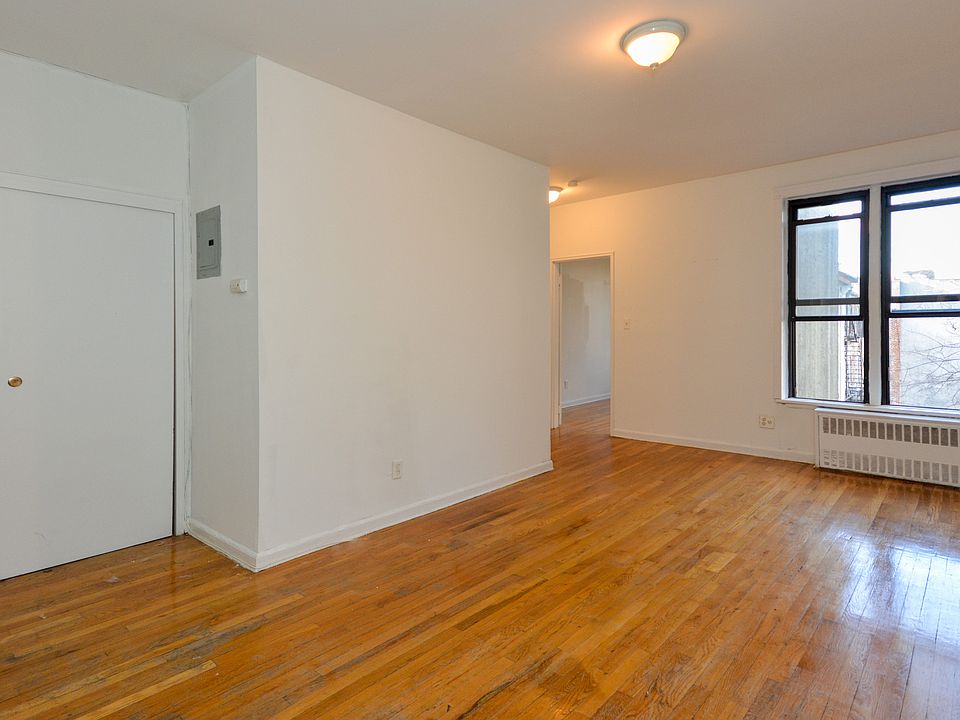 1st image of 216 6th Ave APT 3C