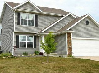 1007 8th St, Dallas Center, IA 50063