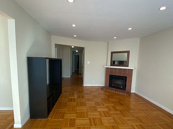 2nd image of 2378 41st Ave
