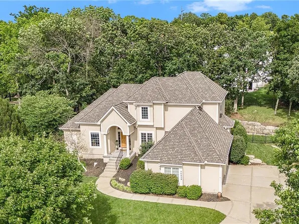 20832 W 91st Ter, Lenexa, KS 66220