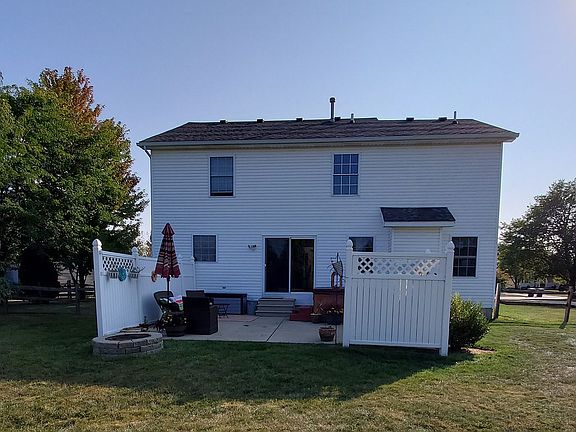 2nd image of 1349 Logan Ln