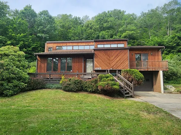 1283 E 2nd St, Coudersport, PA 16915