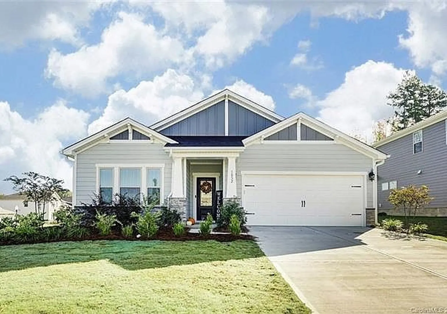 Ellington Downs Home! Top Rated Schools! — Photo 1