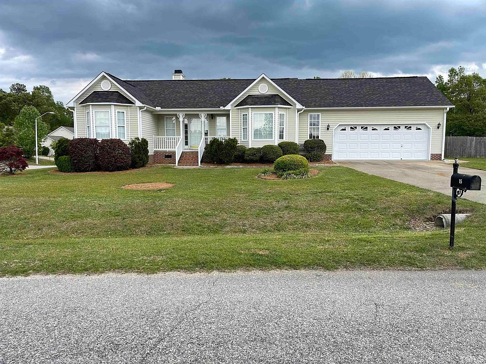 1st image of 15 Fernway Cir