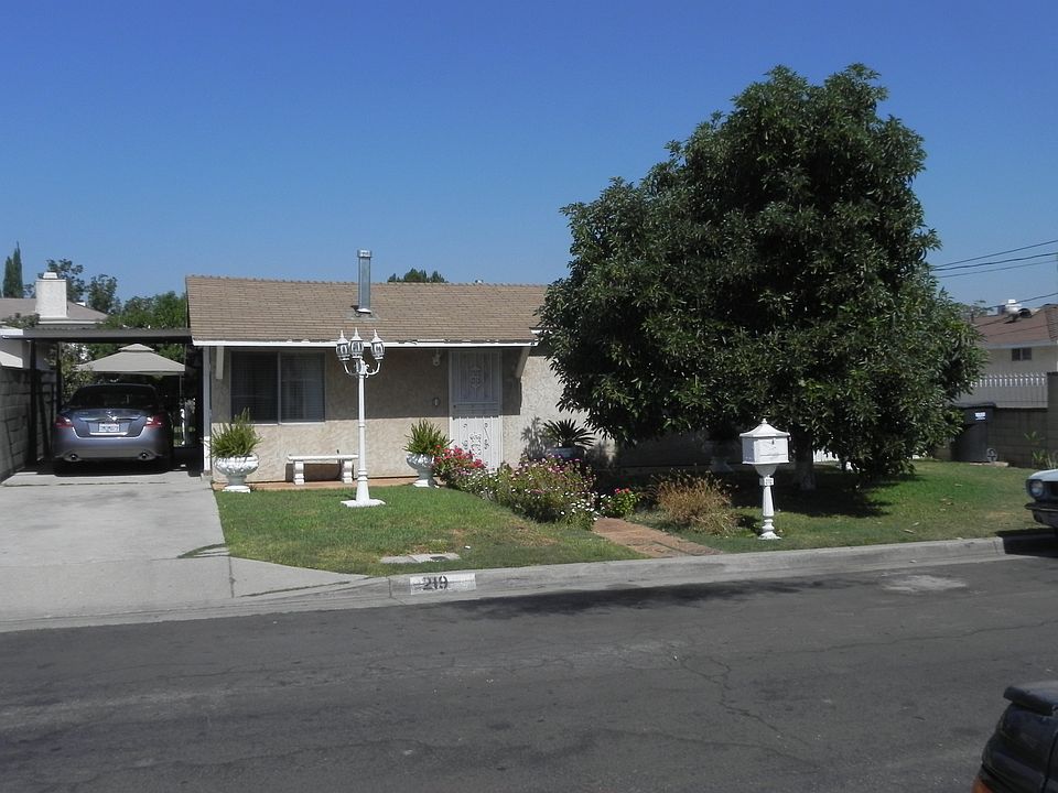 1st image of 219 S Siesta Ave