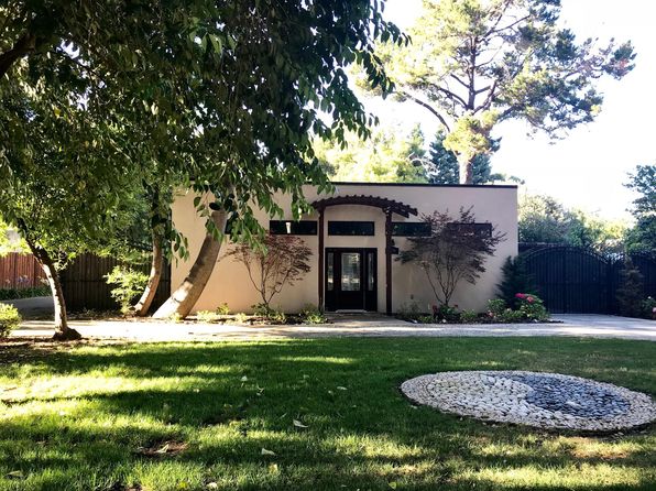 1275 Woodland Ave