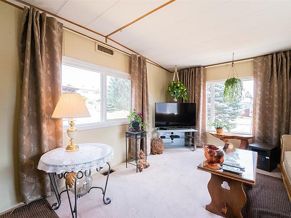 5th image of 80 5th St #21