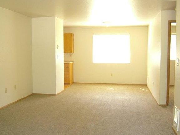 Dining room from front door