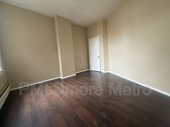 5th image of 720 Newington Ave