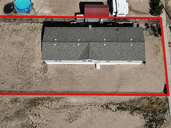 3rd image of 13854 Petunia Dr