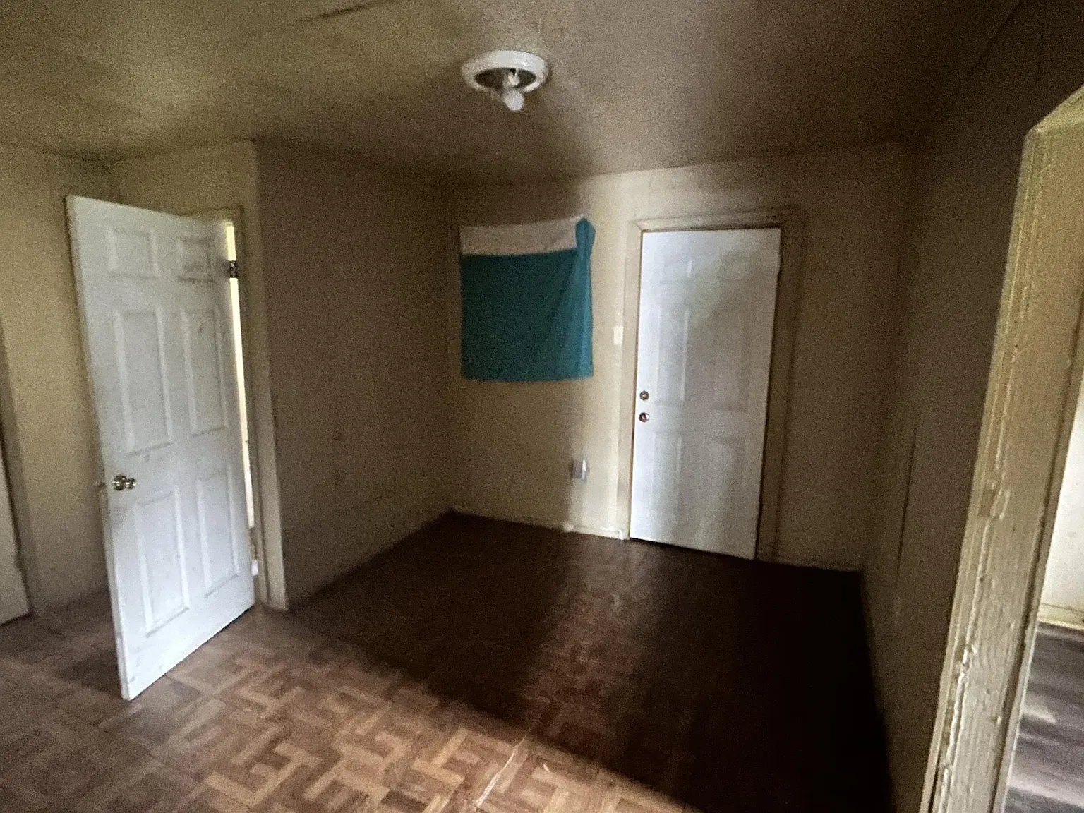 1855 Carolina Street - 1 — Photo 3
