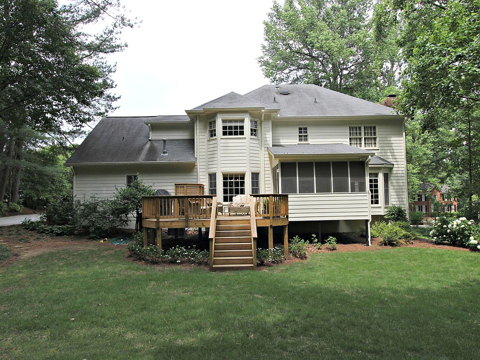2nd image of 5465 Bannergate Dr