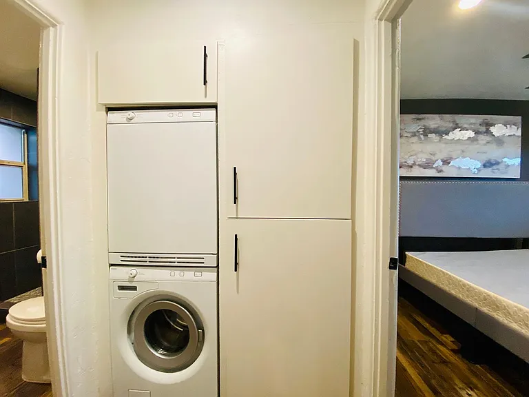 Studios and 1 Bedrooms in Central Location Tucson! — Photo 28