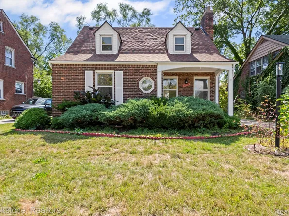 13323 Santa Clara St, Detroit, MI 48235