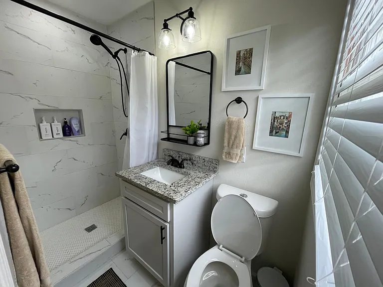 3324 Darvany Dr — Photo 6