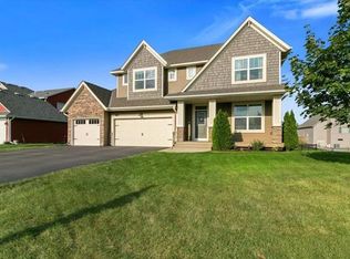 9563 Dunes Ln S, Cottage Grove, MN 55016