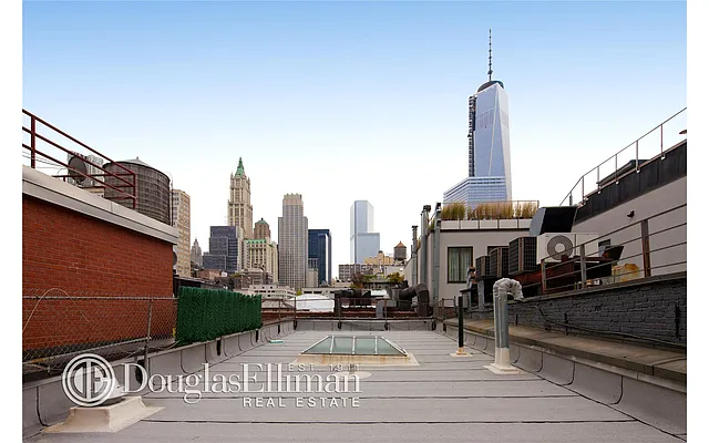 Sold by Douglas Elliman | media 8