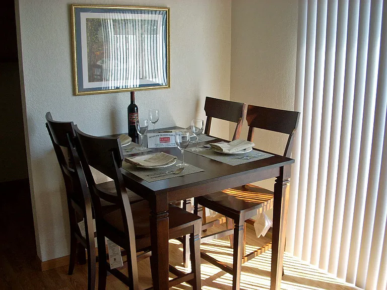 601-623 Burton Ln — Photo 9
