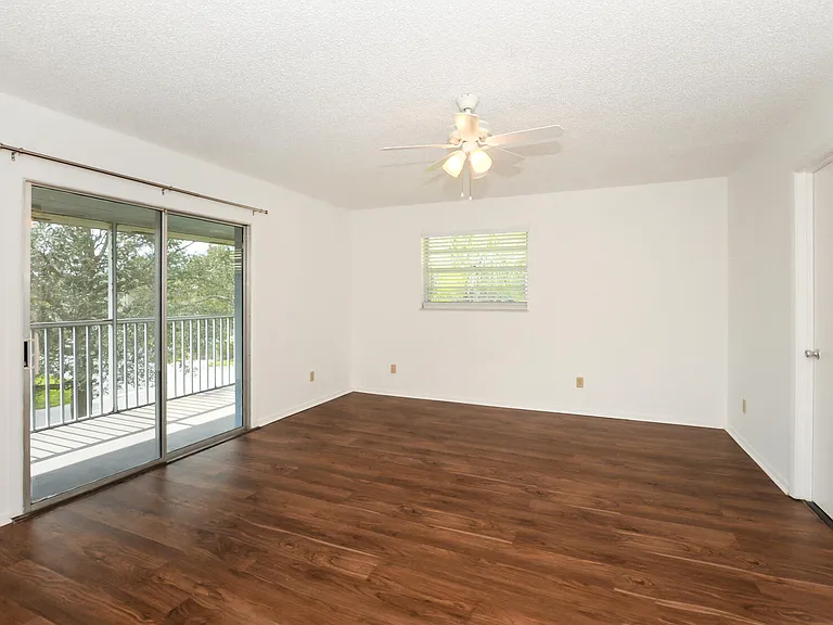 8 Lake Vista Trl #205 — Photo 12