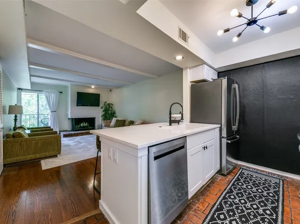 902 S Weatherred Dr APT G, Richardson, TX 75080