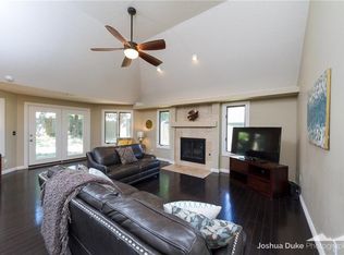 2421 NW Rita Way, Bentonville, AR 72712