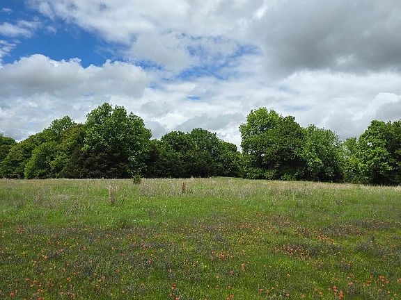 4th image of 57555 S 36600th Rd