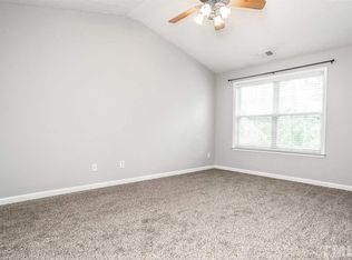 118 Ridge Lake Dr, Apex, NC 27539