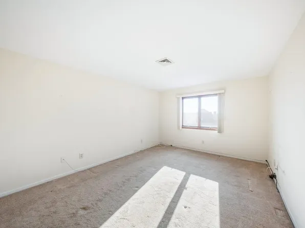 314 Palisade Avenue image 10 of 18