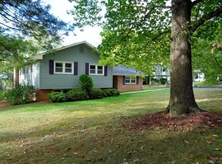 843 Shenandoah Rd, Lexington, VA 24450