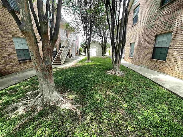 511 Shiloh Dr #16 — Photo 16