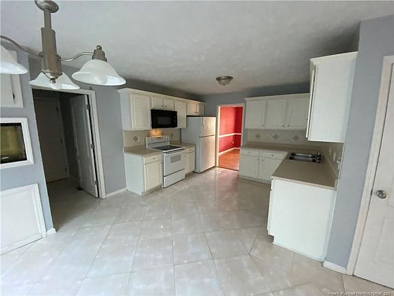 4th image of 119 Breckenridge Dr