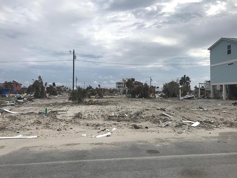 2nd image of 107 36th St
