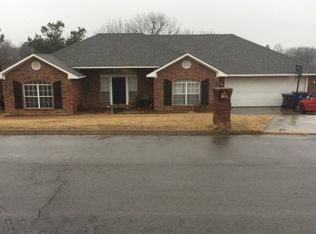 7104 Lookout Dr, Fort Smith, AR 72916