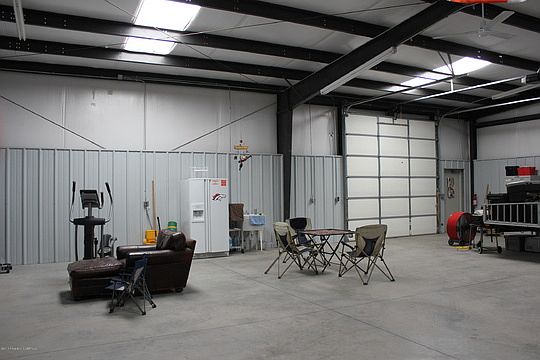 2nd image of 1451 Shannon Ln