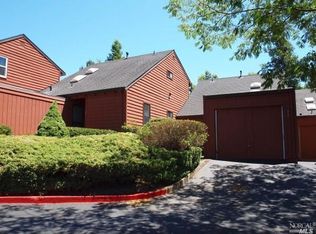 97 Kingston Ln, Cotati, CA 94931